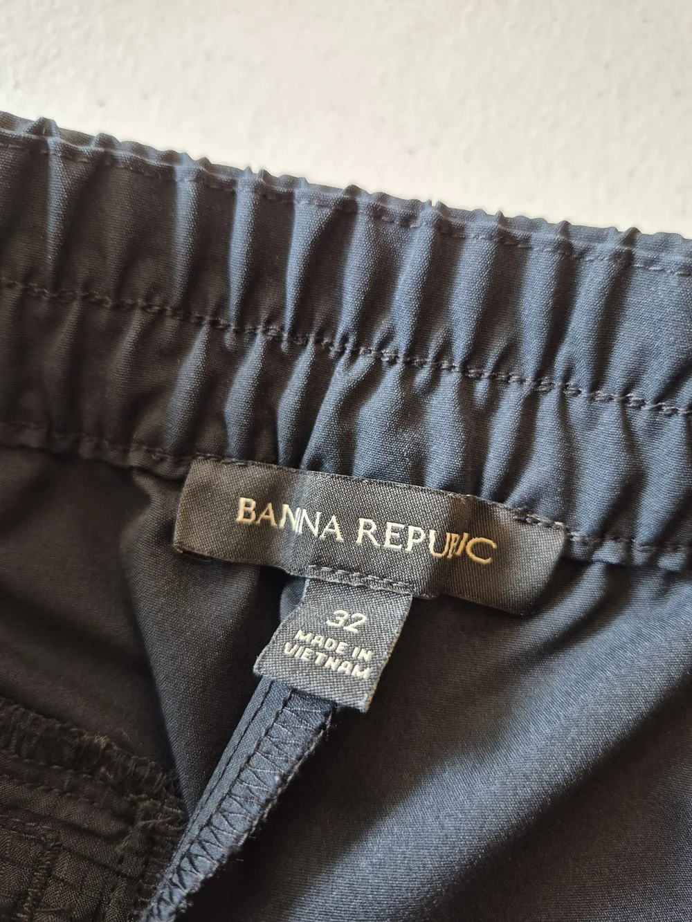 Banana Republic Black Men’s Performance Chinos 4876